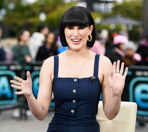 Rumer Willis Visit Extra