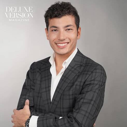 Fine Dining – Deluxe Version Magazine