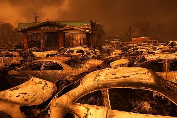 How Los Angeles Created the Vocabulary of Its Destruction - Ribors.com