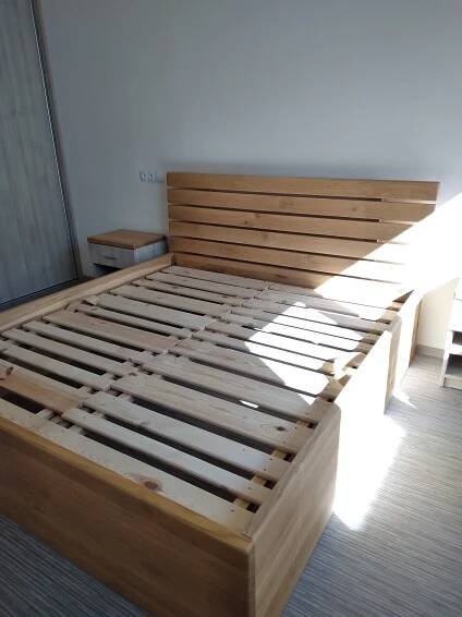 postel – Truhlářství Mikoláš