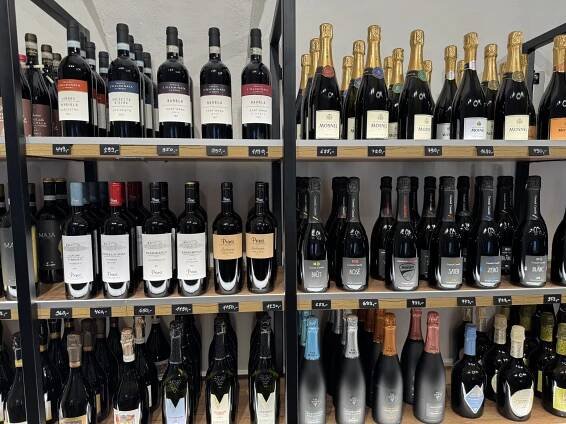 Představuji novinku na Starobrněnské 20 – Enoteca víno a prosecco! | www.coolbrnoblog.cz