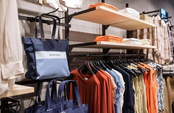 Tom Tailor OUTLET in Germany • 70%* off in Sale | Outletcity Metzingen