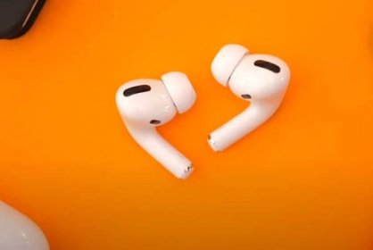 AirPods Pro 2 mohou fungovat jako naslouchátka a mají vylepšené nabíjecí pouzdro - iPhoneTips.cz