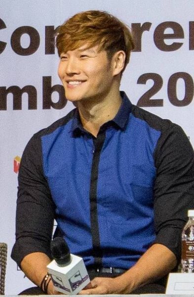 Súbor:Kim Jong Kook at Malaysia for Running Man Fan Meeting Asian Tour 2014.jpg
