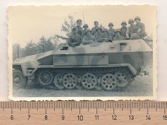 Sd.Kfz.251 ungepanzerter (obrnený transportér - nepancierovaný) : Německo (DEU)