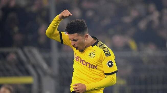 Jadon Sancho jubelt