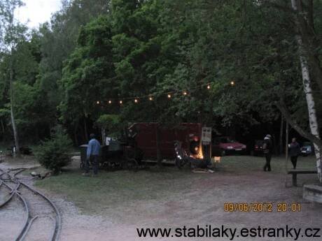 www.stabilaky.estranky.cz - Fotoalbum - Setkání stabilních motorů 