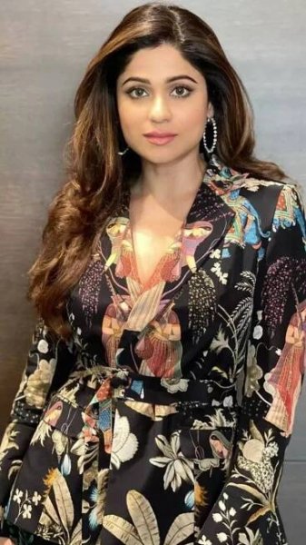 Shamita Shetty’s inspired top 10 must-have looks