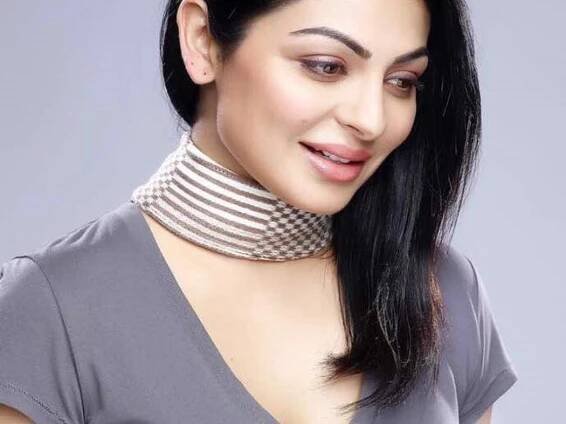 Neeru Bajwa -The multi-talented actress of Punjabi Cinema