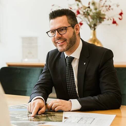 Rolf-Ludwig-Becker-Geschaeftsfuehrer-bei-Becker-Immobilien