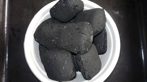 Tajná technika kominíků: Jak zapálit kamna a spotřebovat méně uhlí