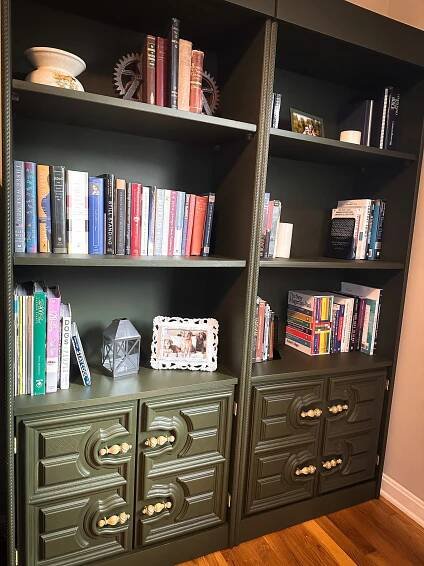 bookshelf flip