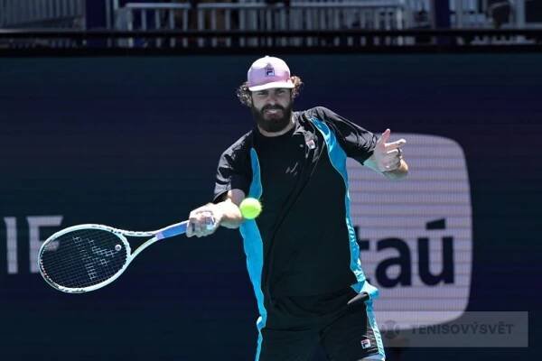 Macháčův soupeř hraje tento týden zadarmo. Důvodem je obří pokuta z Indian Wells | Tenisový svět 
