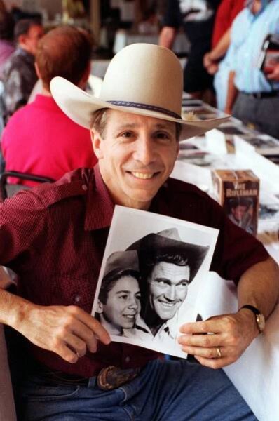 Johnny Crawford, a Western Hero’s Son on ‘The Rifleman,’ Dies at 75