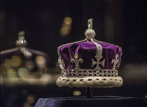Jaké kontroverze provázely britskou monarchii? | VědaŽivě.cz