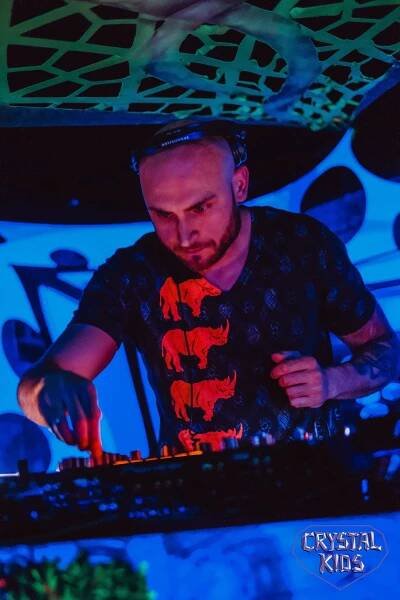 DJing Gallery – Ozzy Chetin
