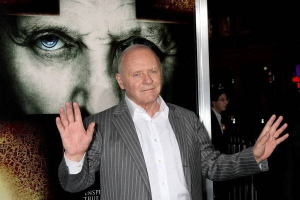 Sira Nicholase Wintona bude hrát Anthony Hopkins, film koprodukuje BBC