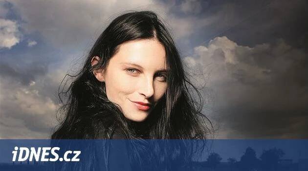 Během karantény jsem se naučila dělat barf, syn zase číst, říká Frühlingová - iDNES.cz