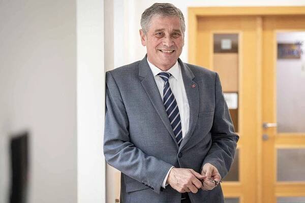 Hejtman Ivo Vondrák: Chceme z Evropy nainvestovat sto miliard