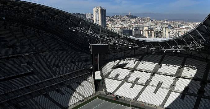 Marseille přivítá lídra skupiny AEK Atény