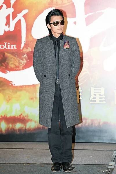 Hongkong zpěvák a herec Nicholas Tse se účastní premiéru filmu, Shaolin (2011), Hong Kong, Čína, 24 leden 2011. — Stock obrázek