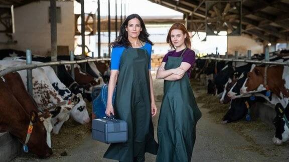 Zwei Frauen für alle Felle (2) „Väter und Töchter“ Maja Freydank (Bettina Zimmermann) und Julia Kramer (Meriel Hinsching) auf dem Rothe Hof