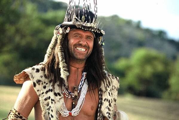 Bláznivý šaman - Z filmu - Leon Schuster