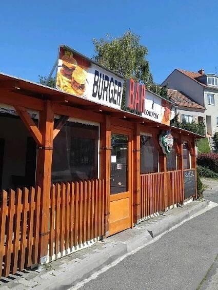 Burger bar Kominíček Brno | Apetee