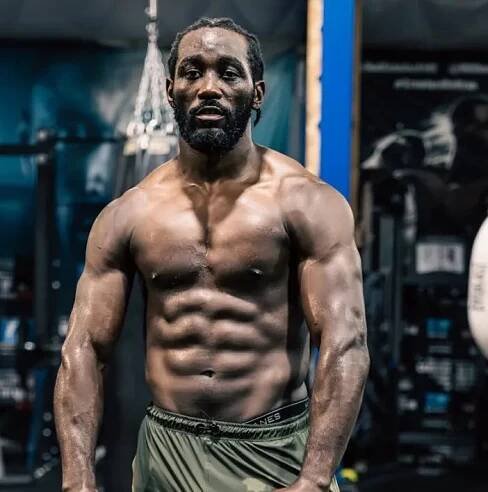 Canelo fans react (panic?) to Terence Crawford’s jacked transformation ahead of Netflix blockbuster - ‘Big fella looks terrifying’