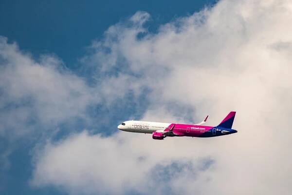 Wizz Air profit drops 61.7% as GTF issues ground 20% fleet