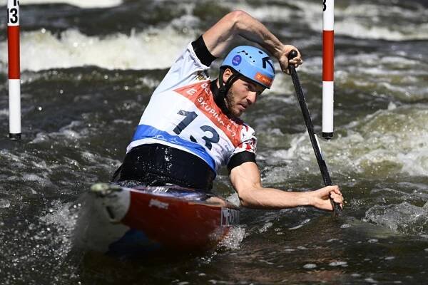Kanoista Rohan si dojel na Světovém poháru v Troji pro bronz. Porazil i olympijského vítěze