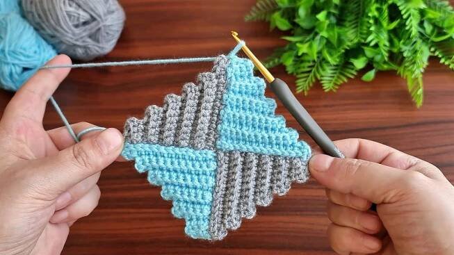 Wow!.. Very Easy! Super how to make eye catching crochet.Wonderful crochet motif knitting pattern.