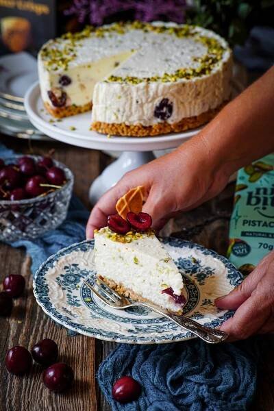 nepečený pistáciový cheesecake