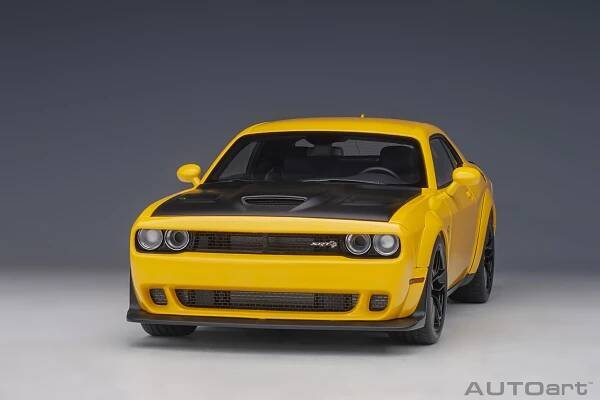 1:18 Dodge Challenger SRT Hellcat widebody 2018 YELLOW jacket/satin black painted hood | AutoGallery.sk | AUTOArt |ZBERATEĽSKÉ
