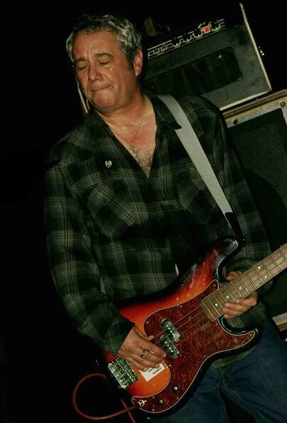Mike Watt – Wikipedie