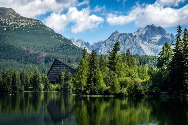 Hotel Lomnica, Galeria Thermal Bešeňová a Patria. Wellnes pobyty od 109€