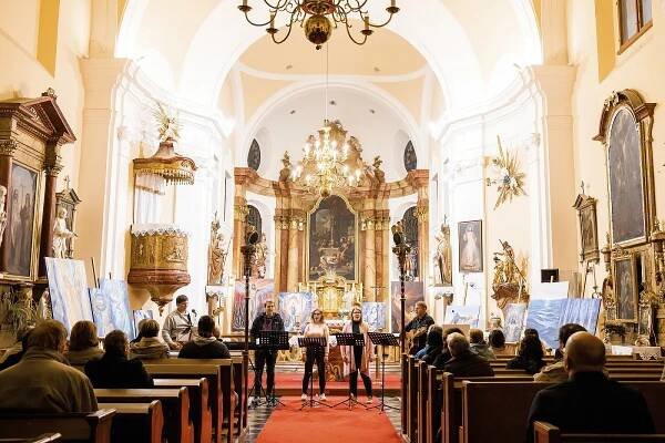Koncert duchovní hudby „Ať svoboda zní“ - Aktuality - Dej Nám Akord