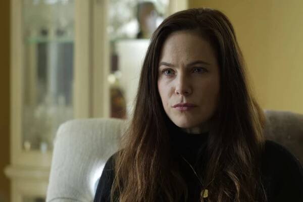 new interview Caroline Dhavernas