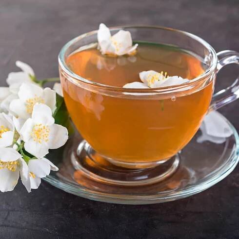 Jasmine Tea Benefits for Skin, Brain & Heart Health (Plus How to Make It)