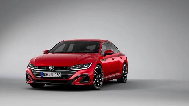 Nejhezčí Volkswagen v novém: Arteon dostal facelift, variantu stylového kombi, sportovní rychlík i hybrid. Jak se vám líbí?