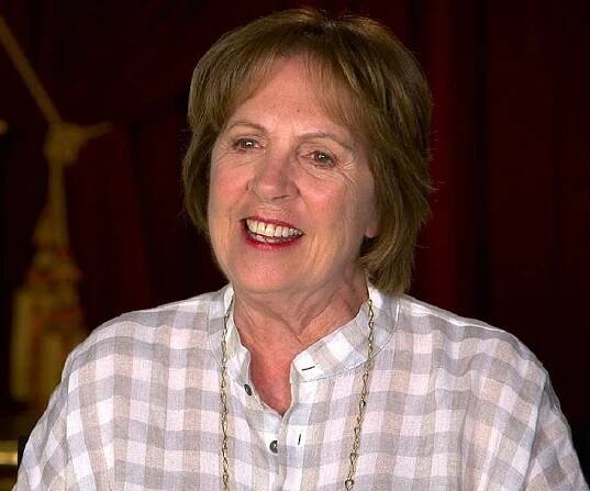 Penelope Wilton Biography - Facts, Childhood, Family Life & Achievements