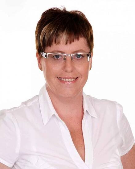 Jindra Zalabáková - ANO 2011, 44 let, učitelka SŠ.