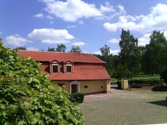 Dvůr Pecínov, Struhařov | Hotel.cz
