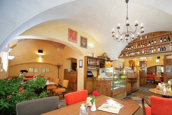 Café U Zvonu foto 3