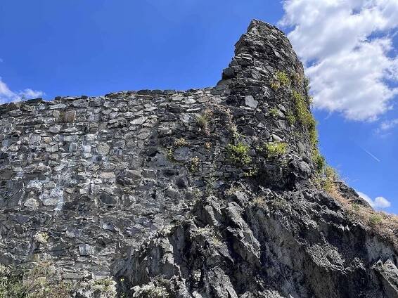 Stavební práce mají zajistit komplex brány a poté na ně bude navazovat archeologických výzkum.