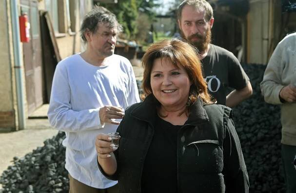 Marie Tomášková - Dytrychová odlila i zvon pro papeže Jana Pavla II.