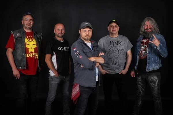 Harlej + Debill Heads + Motorband