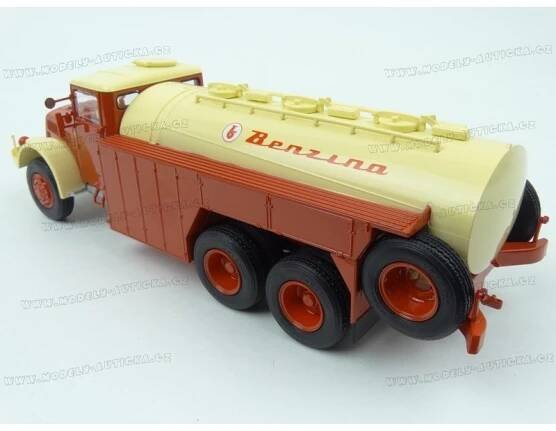 Tatra 111 C Cisterna Benzina 1958, Premium ClassiXXs 1:43