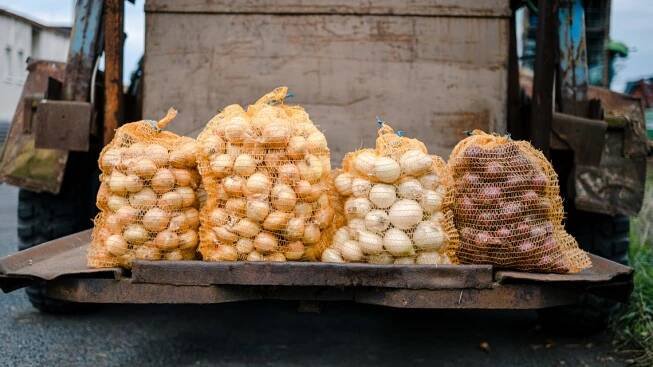 Cibulárna.CZ – Prodej račetické cibule a dalších regionálních produktů