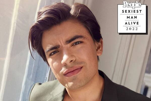 Michael Consuelos Admits He 'Often' Raids Dad Mark's 'Cool Closet' and 'He Always Notices'